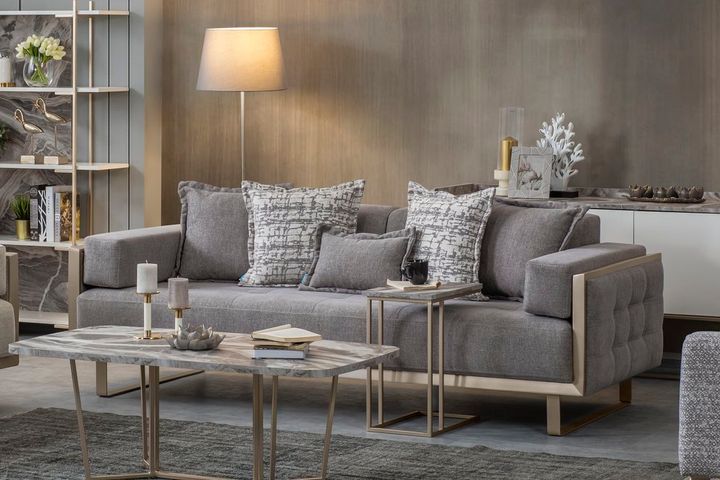 Loft 3-Sitzer Sofa mit Goldenen Beinen