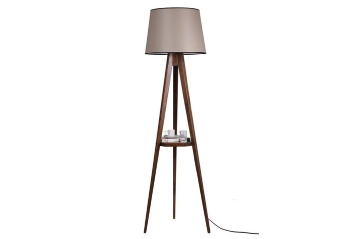 Warrick Stehlampe mit Dreibein und Regal aus Holz